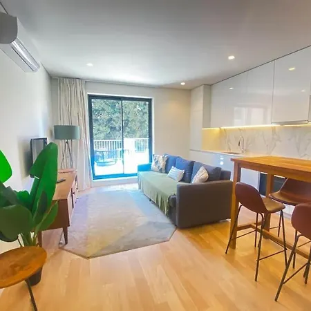 Apartment Paraiso 57 E *